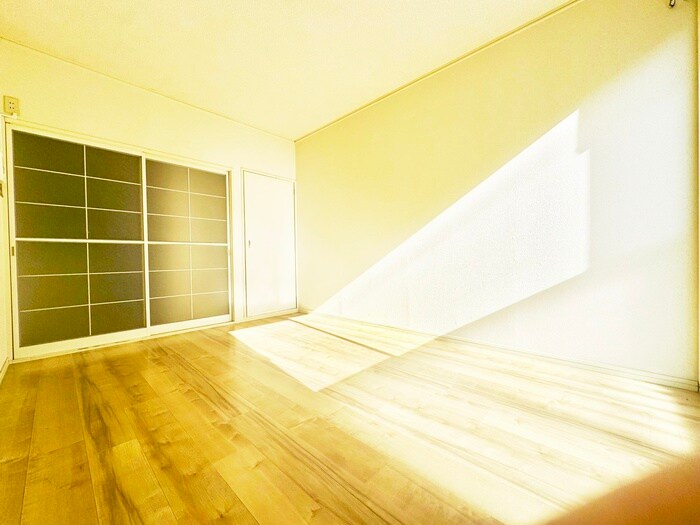 メゾンやまさきの居室