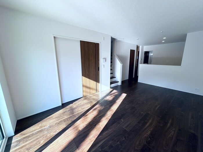 物件内観写真8　(居室)