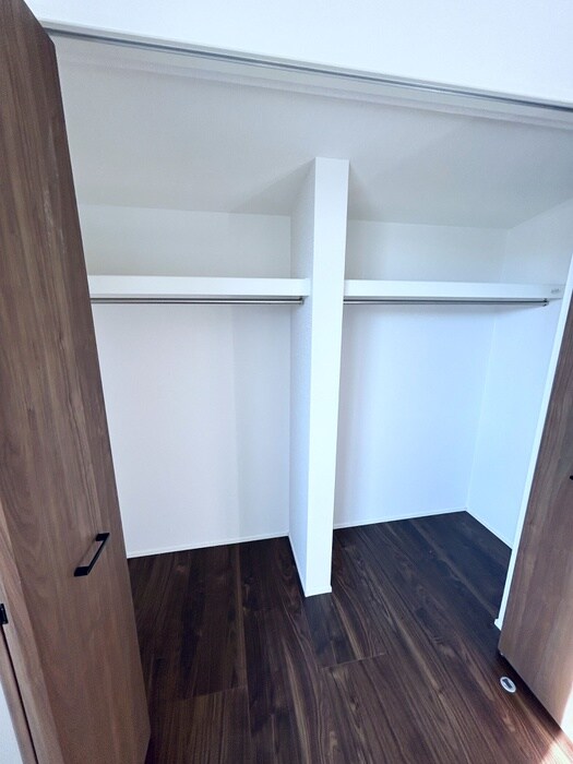 物件内観写真12　(収納)