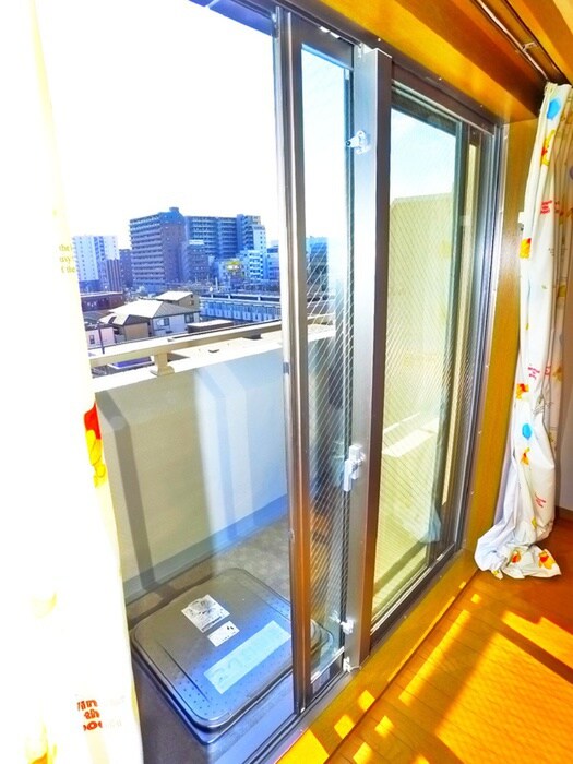 物件内観写真21　(室内からの展望)