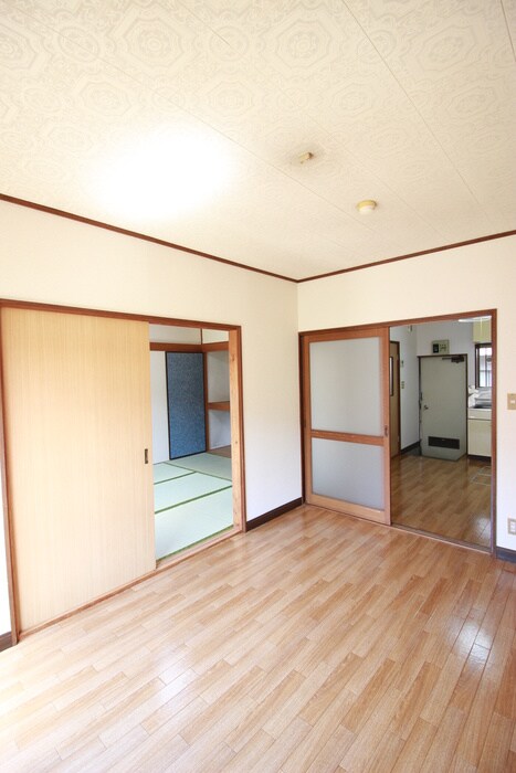 物件内観写真18　(居室)