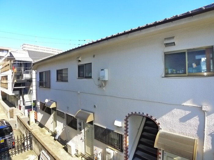 物件内観写真17　(室内からの展望)