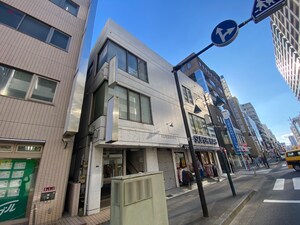 国方ビル外観写真