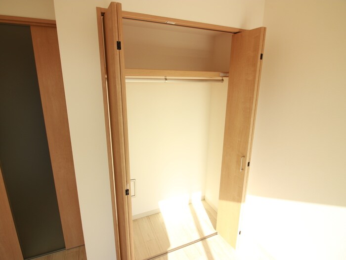 物件内観写真17　(収納)