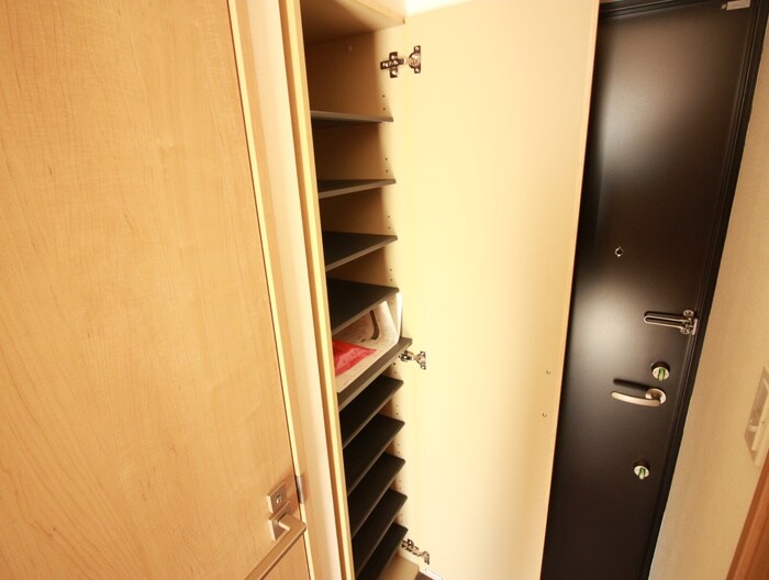 物件内観写真20　(靴箱)