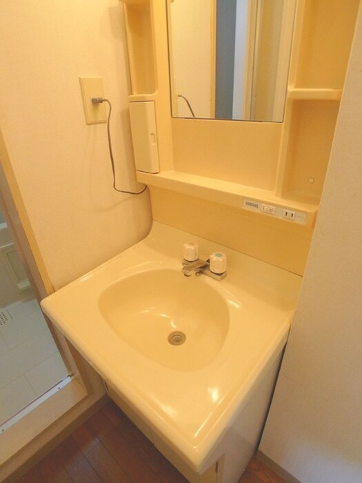 物件内観写真11　(洗面)