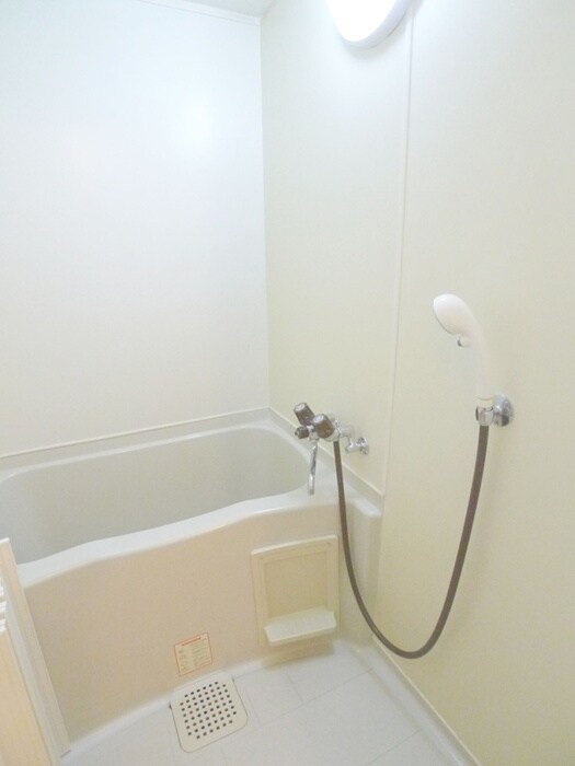 物件内観写真12　(バス／シャワールーム等)