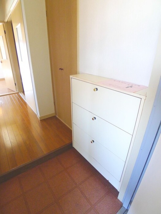物件内観写真17　(靴箱)