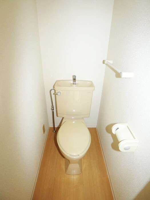 物件内観写真13　(トイレ)