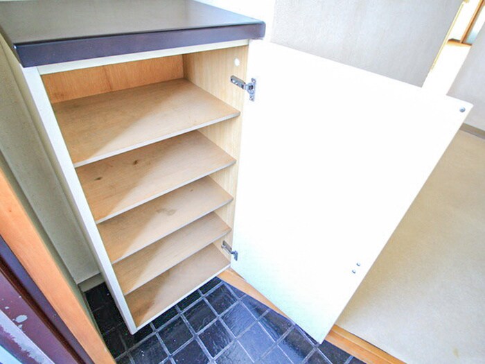 物件内観写真22　(靴箱)