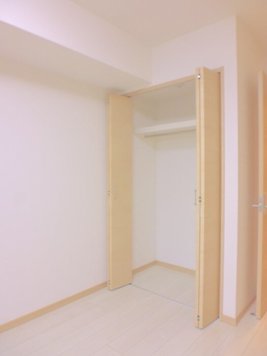 物件内観写真8　(収納)