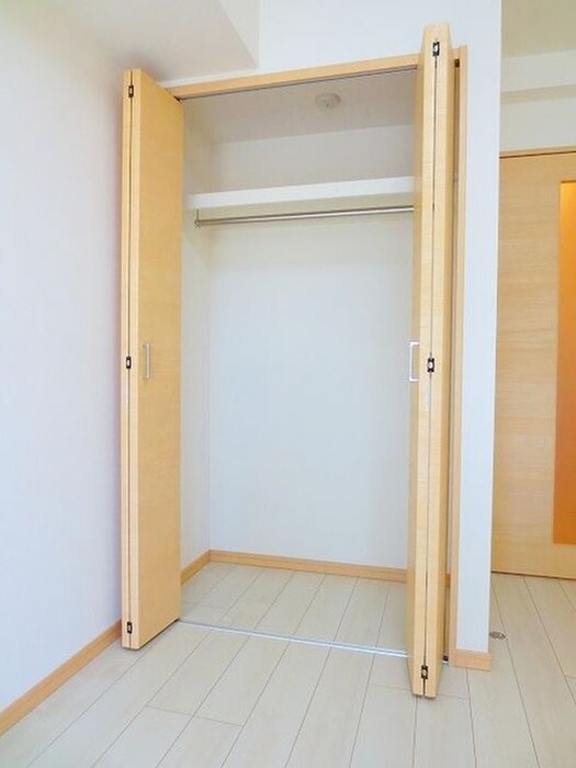 物件内観写真11　(収納)