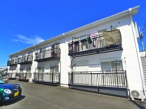 第三ニュウコーポ金井外観写真