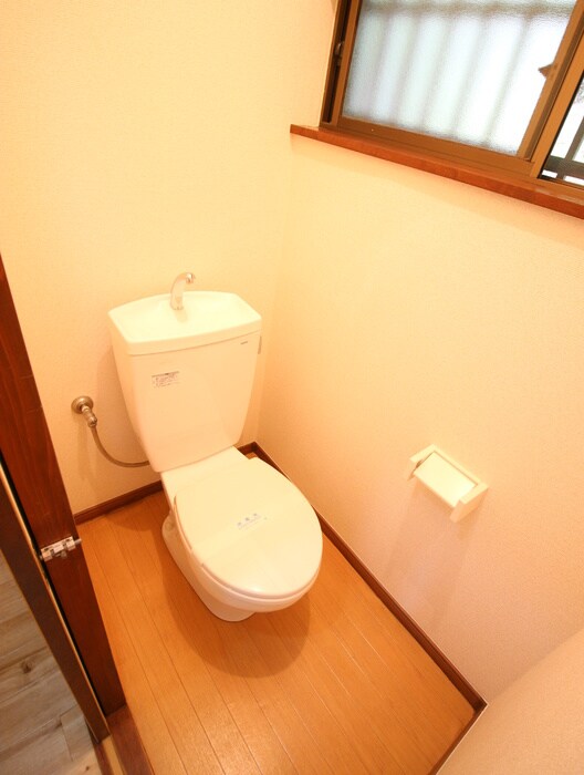 物件内観写真15　(トイレ)