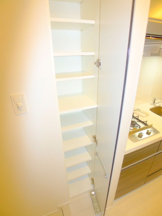 物件内観写真17　(靴箱)