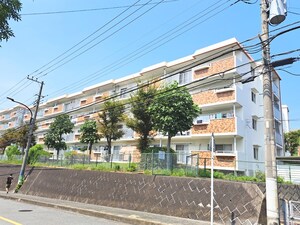 コーポ湘南田浦２号棟（２２４）外観写真