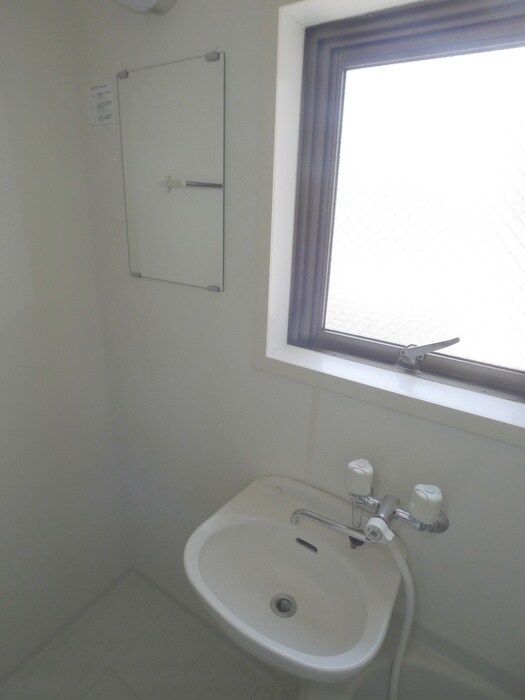 物件内観写真10　(洗面)