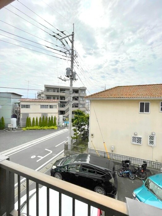 物件内観写真22　(室内からの展望)