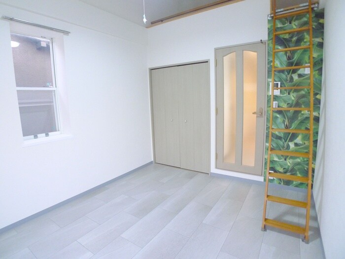 物件内観写真8　(居室)