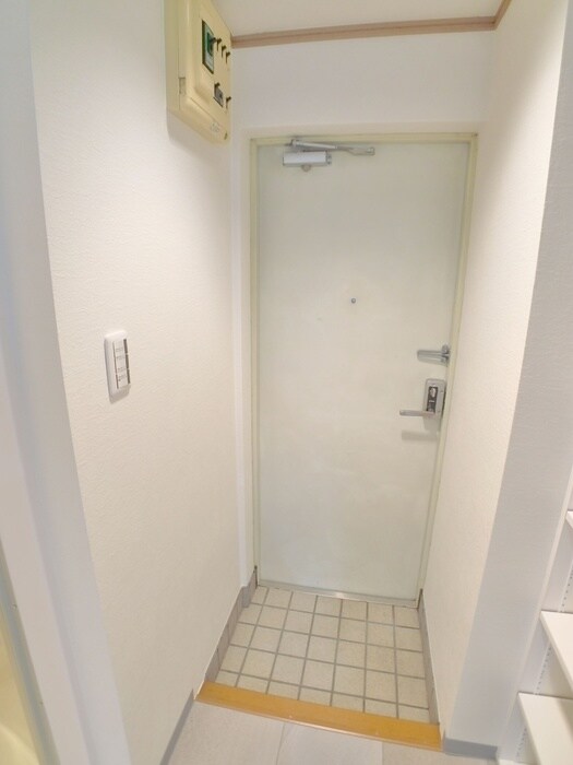 物件内観写真20　(玄関)
