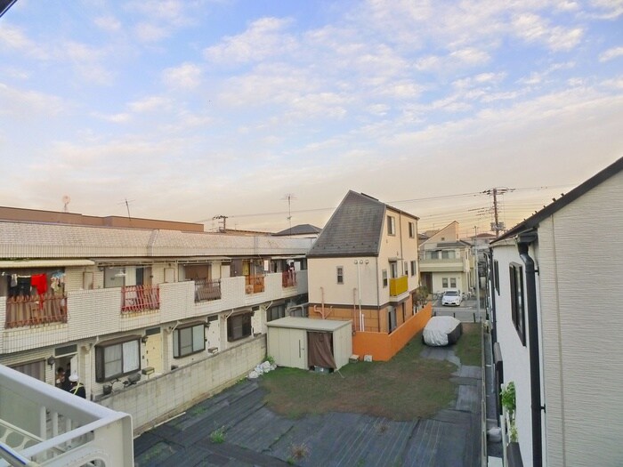 物件内観写真22　(室内からの展望)