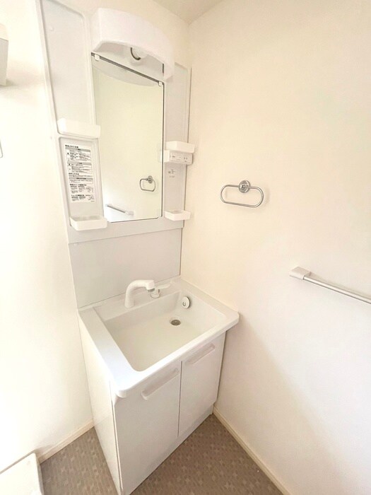 物件内観写真15　(洗面)