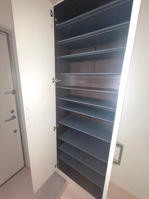 物件内観写真21　(靴箱)