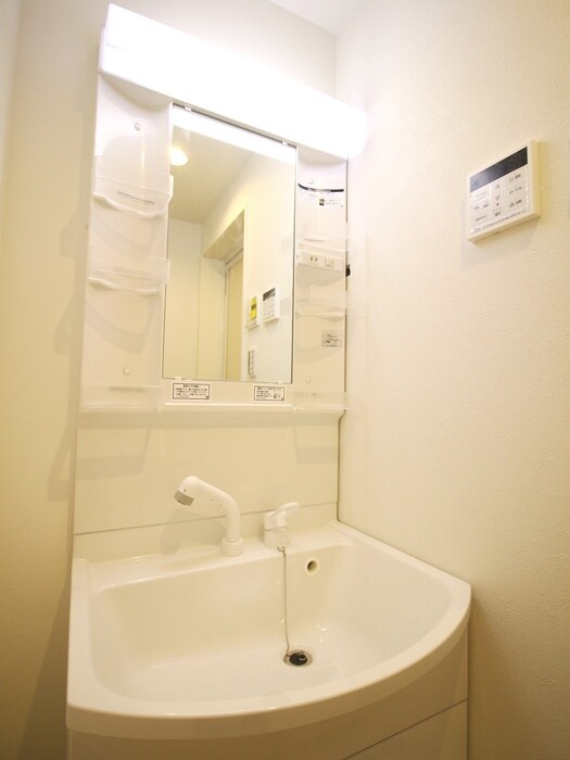 物件内観写真9　(洗面)