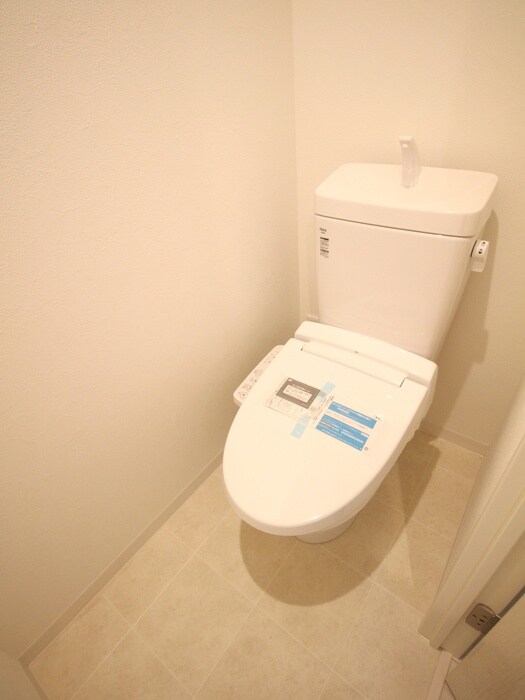 物件内観写真10　(トイレ)