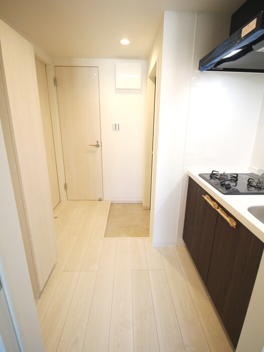 物件内観写真10　(廊下)