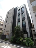 LAPiS Park　四谷三丁目