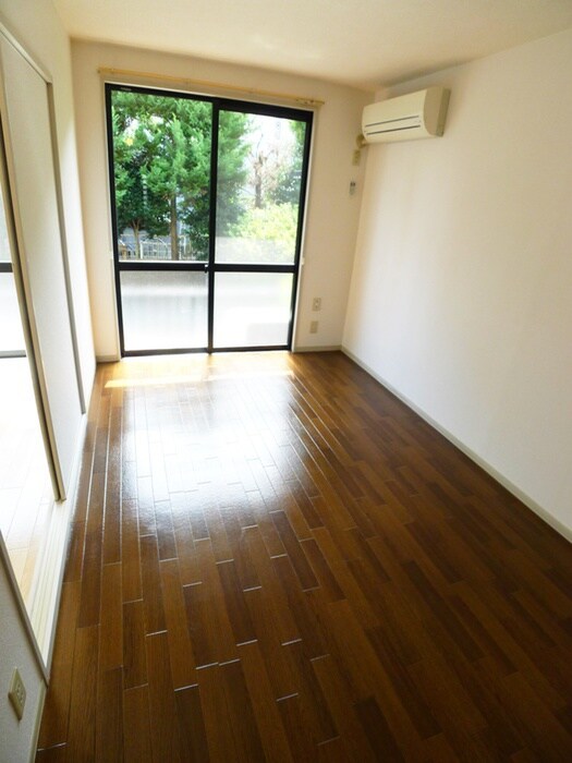 物件内観写真12　(内観写真)