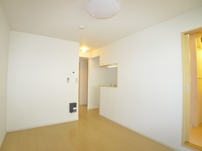 物件内観写真9　(内観写真)