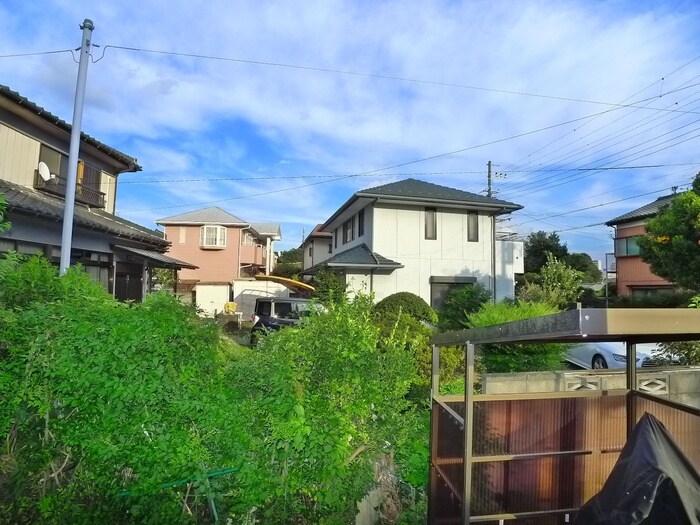 物件内観写真22　(室内からの展望)