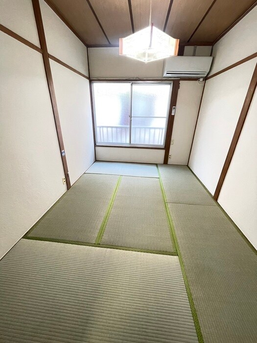 物件内観写真8　(居室)