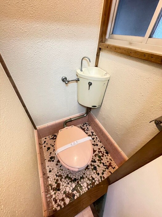 物件内観写真15　(トイレ)