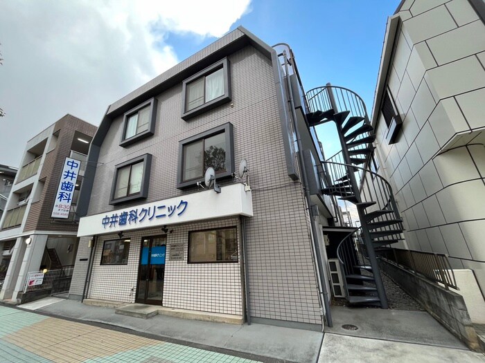 シャルマンの外観写真