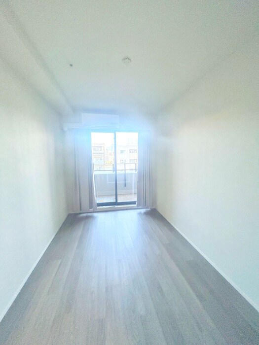 ﾘﾋﾞｵﾚｿﾞﾝ月島ｽﾃｰｼｮﾝﾌﾟﾚﾐｱの居室