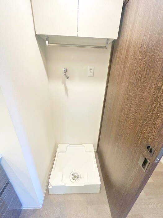 ﾘﾋﾞｵﾚｿﾞﾝ月島ｽﾃｰｼｮﾝﾌﾟﾚﾐｱの洗濯機置場