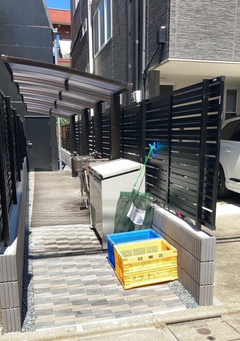 ダイキデュオ目黒の駐輪場