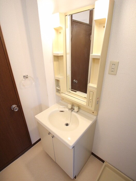 物件内観写真10　(洗面)