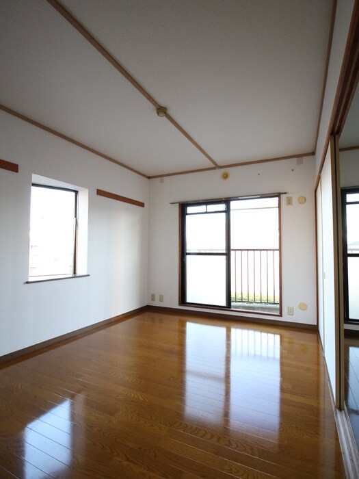 物件内観写真13　(居室)