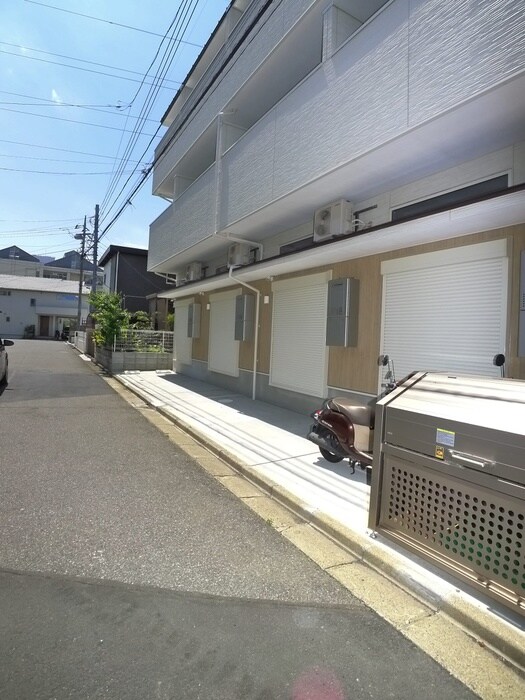 物件外観写真6　(周辺環境)