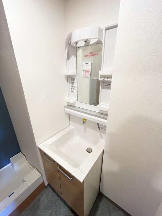 物件内観写真13　(洗面)