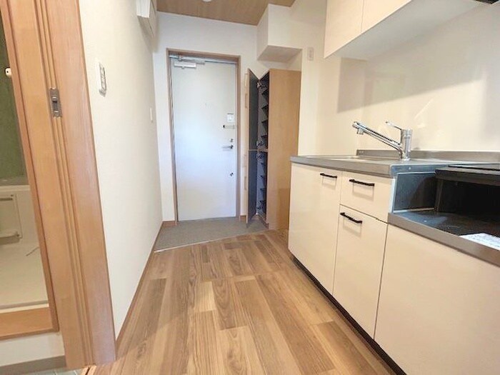 物件内観写真18　(廊下)