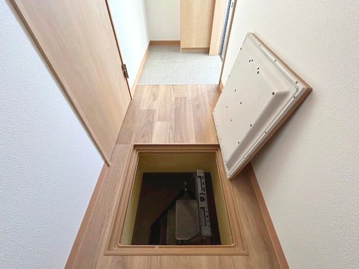 物件内観写真19　(収納)