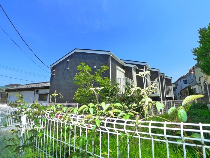 物件外観写真3　(周辺環境)