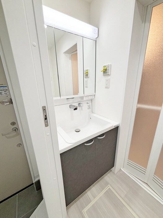 物件内観写真13　(洗面)