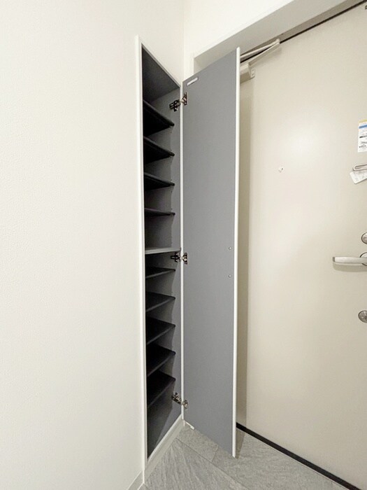 物件内観写真19　(靴箱)