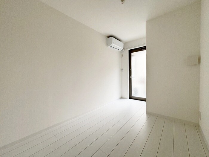 物件内観写真21　(居室)